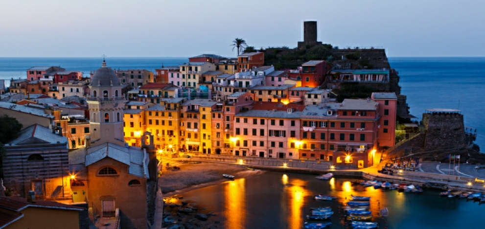 Cliff side village Dreamtime photo ID 22010416 Andrey Omelyanchuk