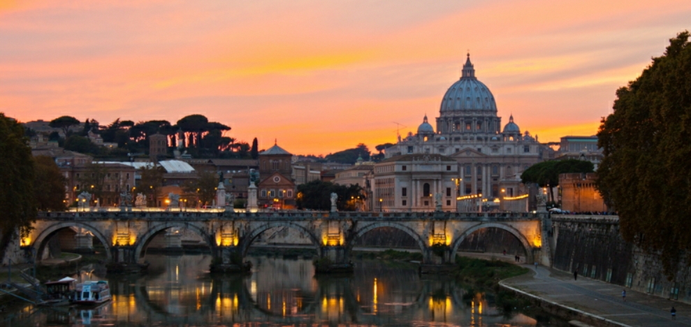 St Peter s Basilica My Italian Travels .com  Dreamtime photo ID 22950125 Bukki88