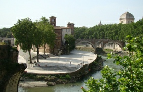 Tiber island